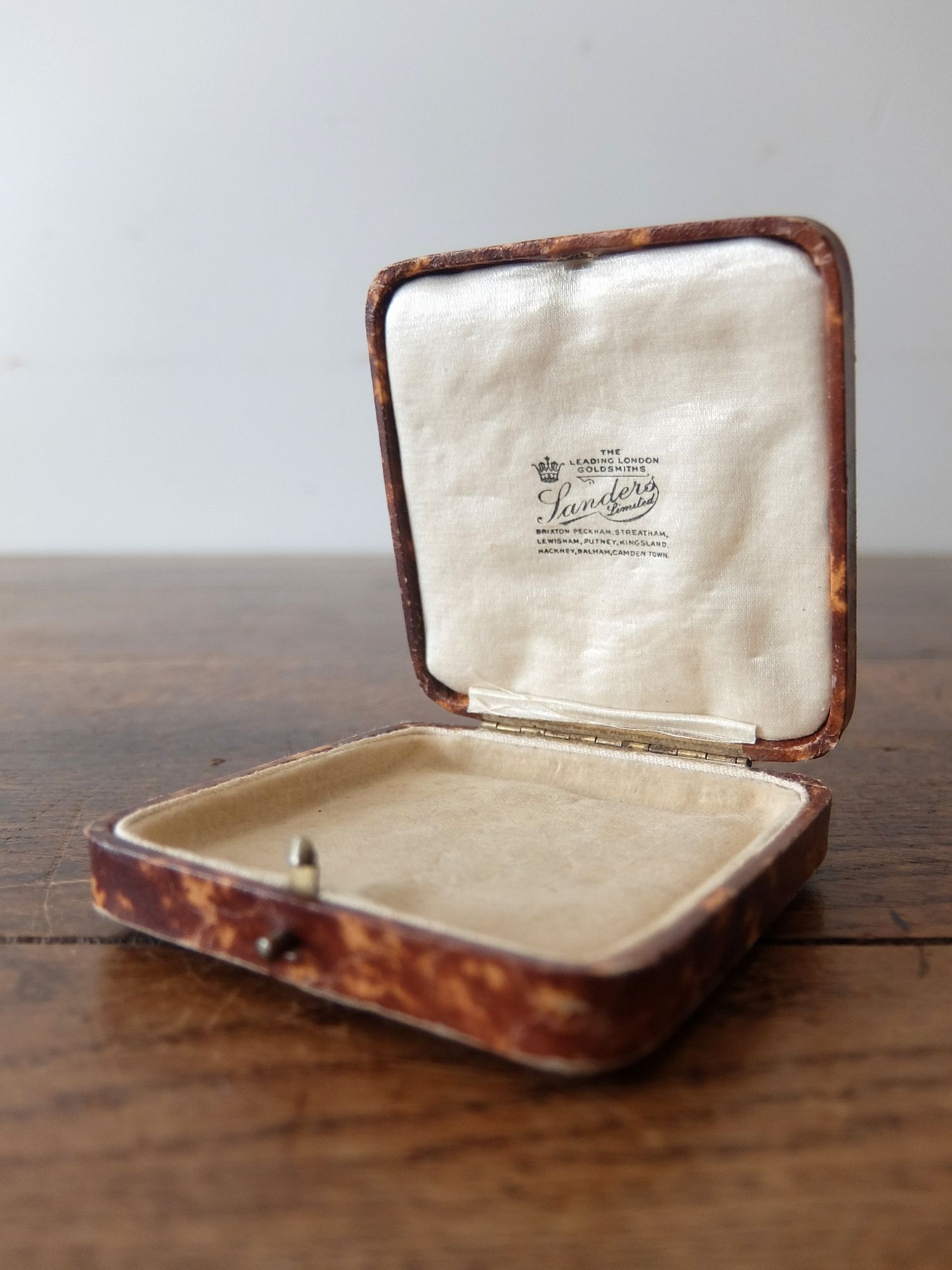 Antique Jewelry Box (A1125-06)