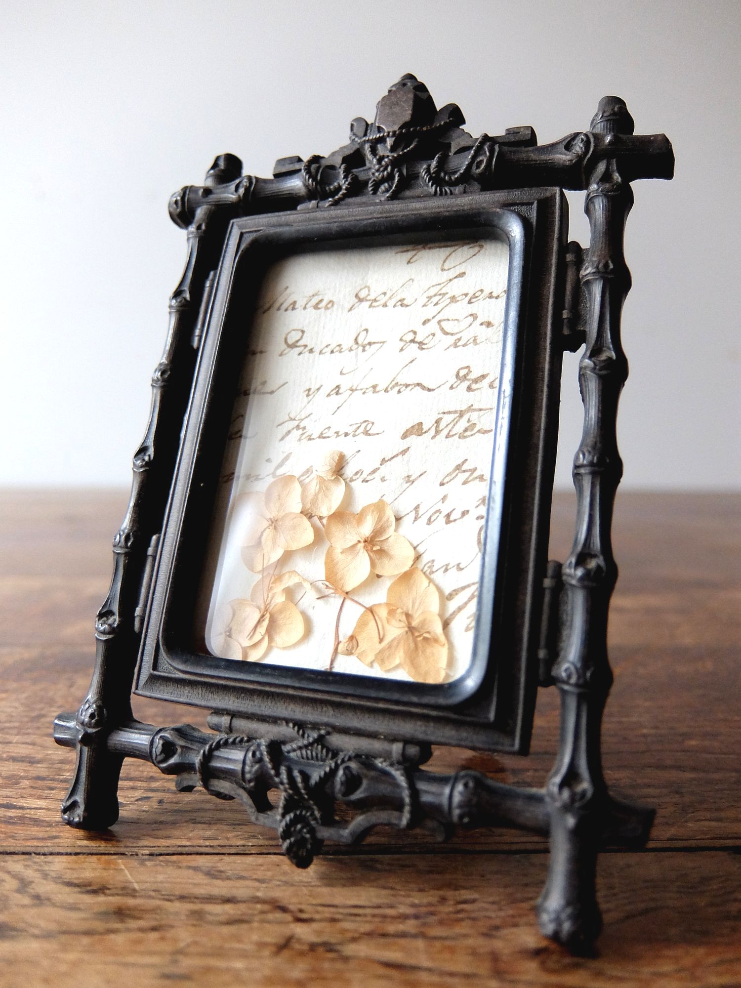 Photo Frame 【Bois Durci】 (A1017)